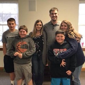 Meet your Posher, Elliott